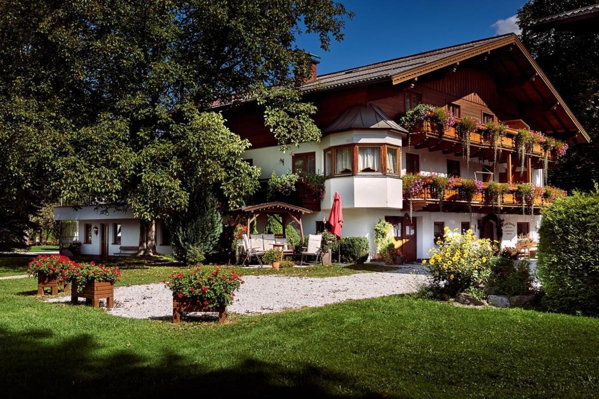 Gaestehaus Kastenhof Санкт-Йохан Экстерьер фото